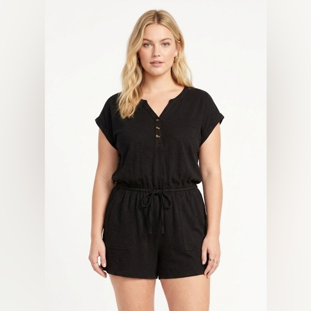 Time and Tru black romper size XLarge